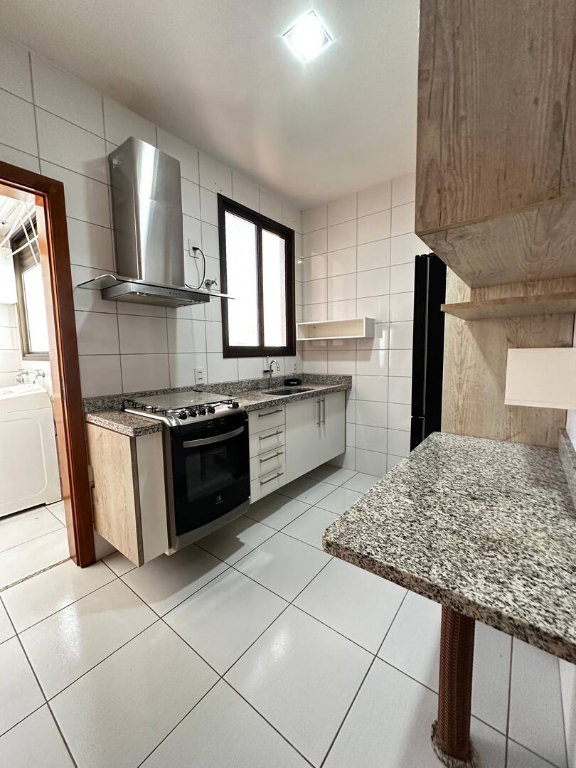 Apartamento à venda com 3 quartos, 89m² - Foto 3