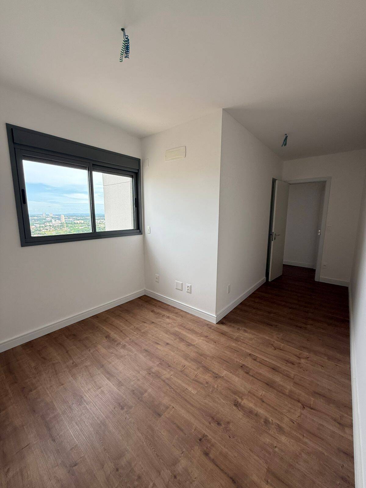 Apartamento à venda com 3 quartos, 105m² - Foto 8